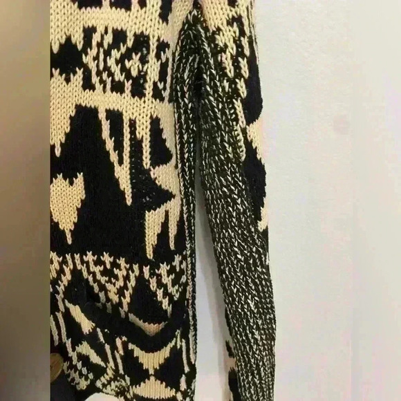 Sparrow Panticosa Cardigan - Picture 4 of 5